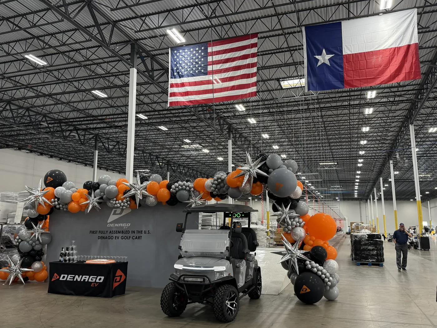 Fábrica de carros de golf Denago EV en Texas