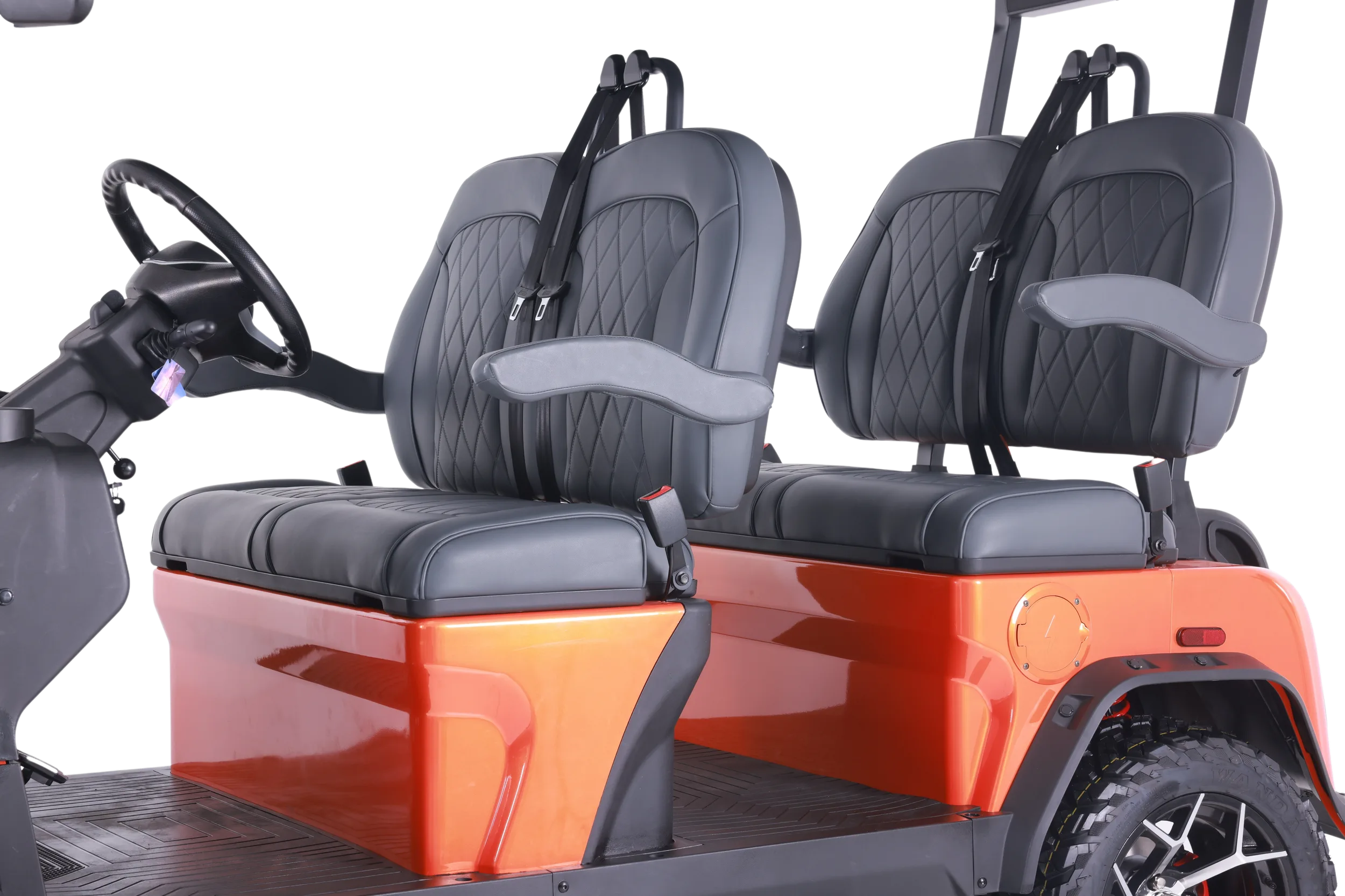 Detalle de diseño carro de golf eléctrico Denago EV Rover XL